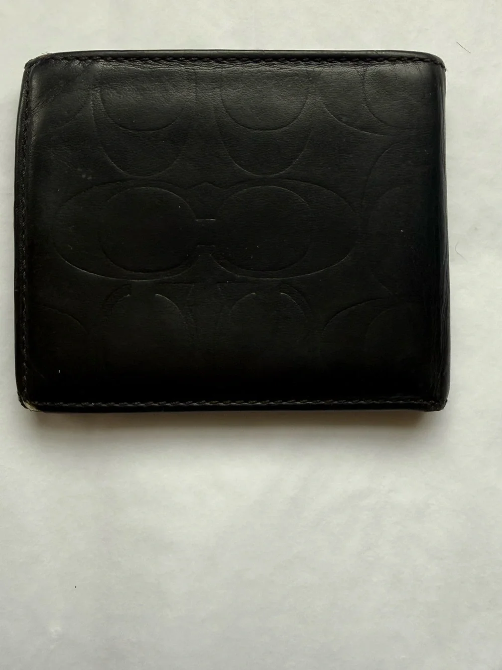 Vintage Coach Men’s Black Embossed Signature Leather Bifold Wallet